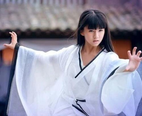 С�������������˭ ΪʲôС�����Ըʶ�������Ƽ̹¶����С����