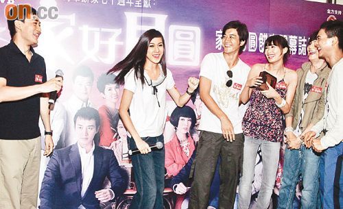 林峰是不是真的追钟嘉欣四年在一起过吗 林峰钟嘉欣为何分手