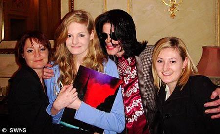 ���˶��ܿ�ѷ�ĺ�������������Ϊʲô�ǰ��� ���˶��ܿ�ѷ�Ķ�Ů