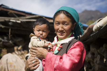 夏尔巴人有国籍吗属于哪个国家平均寿命多少 夏尔巴人登珠峰价格