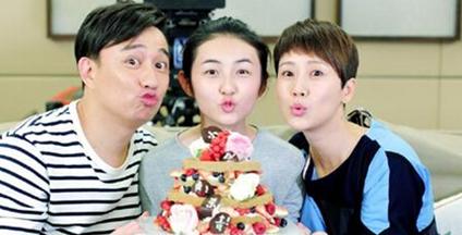 黄磊为什么对张子枫好什么关系 张子枫是谁家的星二代家世曝光