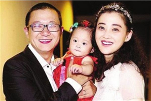 ÷�������Ϲ���˭������������ ÷�ú�ǰ��Ϊ�������״���