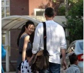 ��ͯ���˭���ĺ���˽������˭�� ��ͯ����Ϲ�������˭������Ƭ