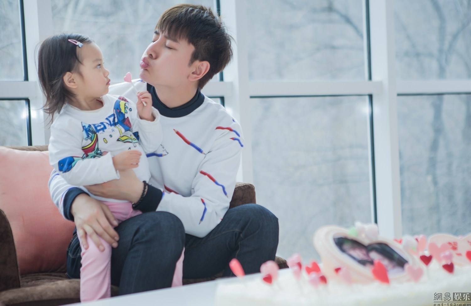 ��������ĸ��ɶ������ʲô��� ��������ĸ��˾��ʲô������