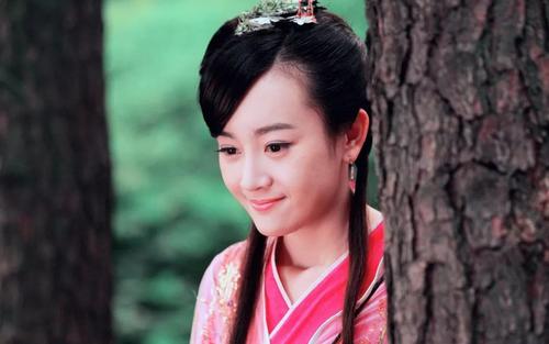 ��Ա�������ڵ����ӽ��ձ仯̫�� ������ǰ����Ƭ�����ڵ���Ƭ