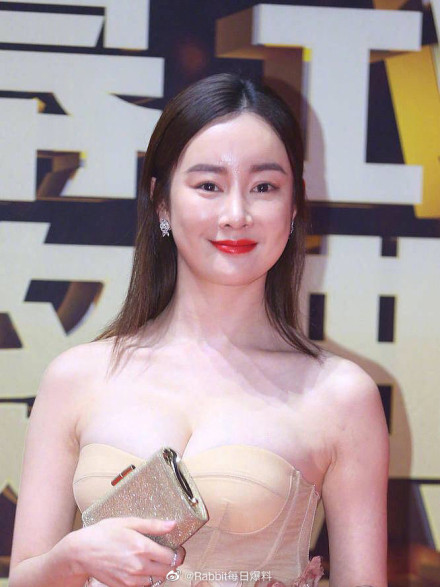 ��Ա�������ڵ����ӽ��ձ仯̫�� ������ǰ����Ƭ�����ڵ���Ƭ