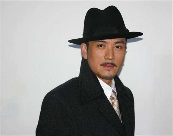 ���ӵĸ��׽�ʲô��ʲô�������� �����ʲ��ж��ٸ������ۿ���