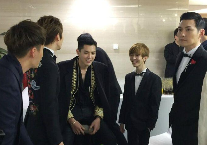 ���������˿������˽����������Ա� ����������ĸ���߶���