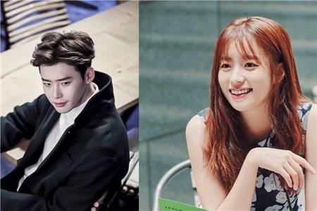 ����˶̸�������й������ϵ�Ů���� ����˶������������ʷ�����