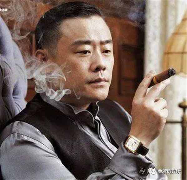 ������˵��ĳĳ������˭��Ĵ����� �ݺ�������������˭������Ϣ