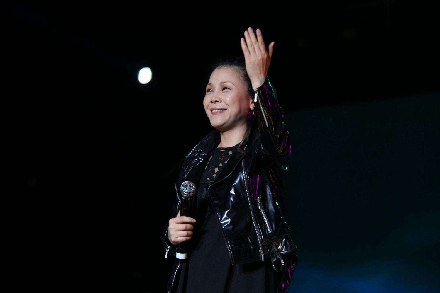 那英田震交恶原因揭秘真相是什么 揭秘田震与那英的恩怨情仇内幕