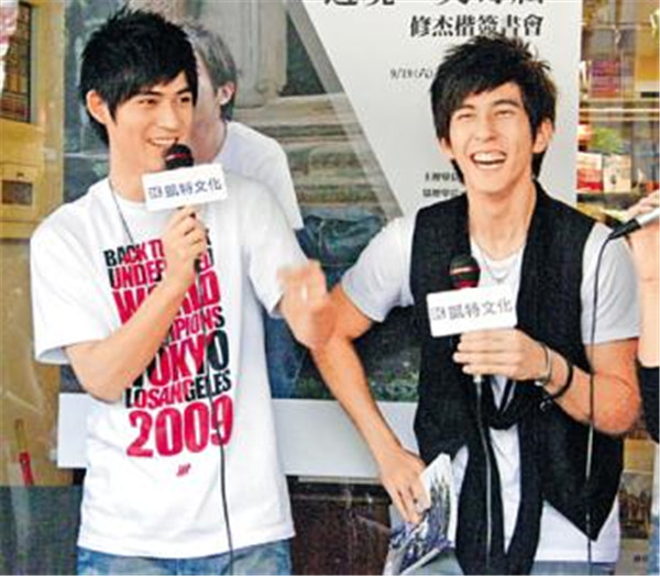 �޽ܿ��嵶��������ô�˻���ϵ�� �޽ܿ��������ȥ�����ϵ���