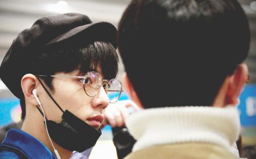 ФսΪʲô����Ǯ����Ǹ�������Ҿ���ĸ���� Фս�����¼�ʼĩ