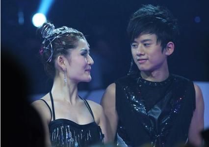 л�Ƚ�����ǿ���һҹ��ļٵ� л�ȸ����Ǵ������̸̥���Ǵ��