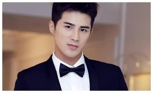 �����������Ǯ�Ǹ������� ������ʵ��ͥ�����������ݴ��