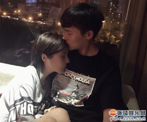 ck�����Ϲ���˭�Ǹ������� �����Ϲ���������ʲô��΢������ʲô