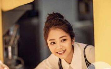 谭松韵家庭背景父母离异吗跟他爸爸的关系 谭松韵爸爸个人资料