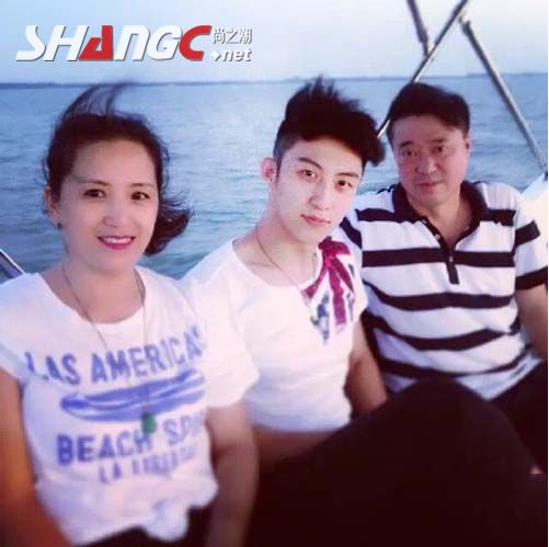 �ƾ���˲��ó��о��ѧ���꾭������ �Ҿ���ô����ĸ�Ǹ�ʲô��