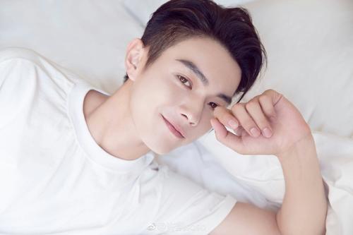 许凯为什么叫soso为什么被称炮王图片 许凯和白鹿现状分手了吗