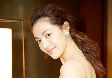 �ӳ����˲������������˭ �ӳ��ر���˭����������˭���˾����