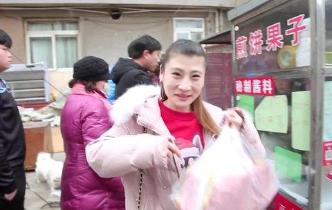 ���ִ�θ��ͩͩ��ô�˷���ʲô��ֱ���ε���� ͩͩ�������Ͻ���