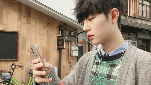 Фս��Ů������˭�ǲ������� Фս��ѧʱ��������Ů������Ƭ���