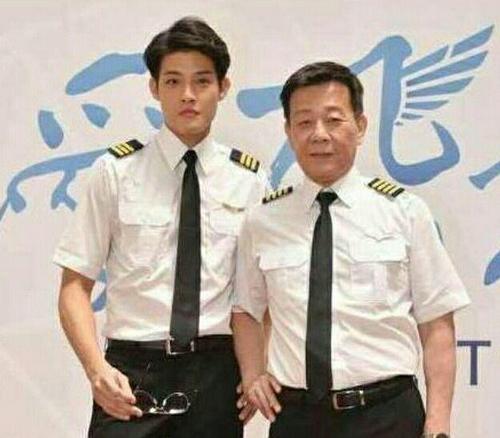 �ܼ����Ǽ���������������������߽��� ����ѫ����λ������Ƭ