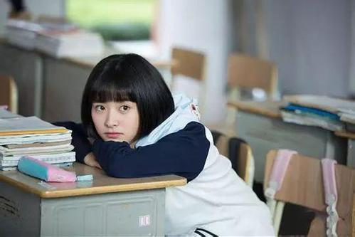 ��Ա���¸������ϱ�����ʵ������Χ��Χ���� �����������Ǻ�һ��