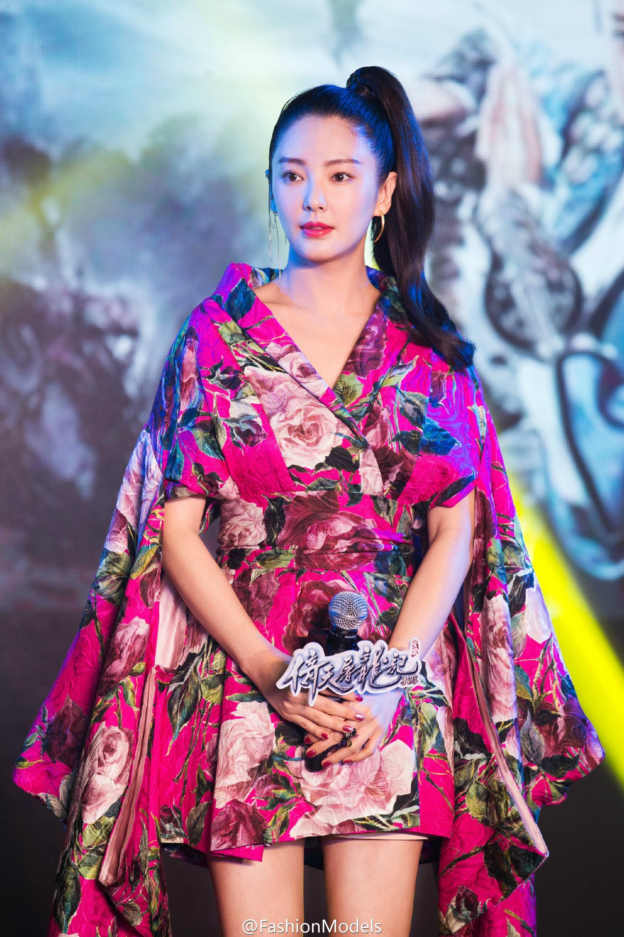 ��Ǯ����˭����ͼƬ��� ��Ǯ���Ǹ�������ʲô�ı������