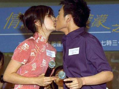 ���������ڻ�����ޱ���������񻹺͵���һ�� ��ޱ�����󱳺����