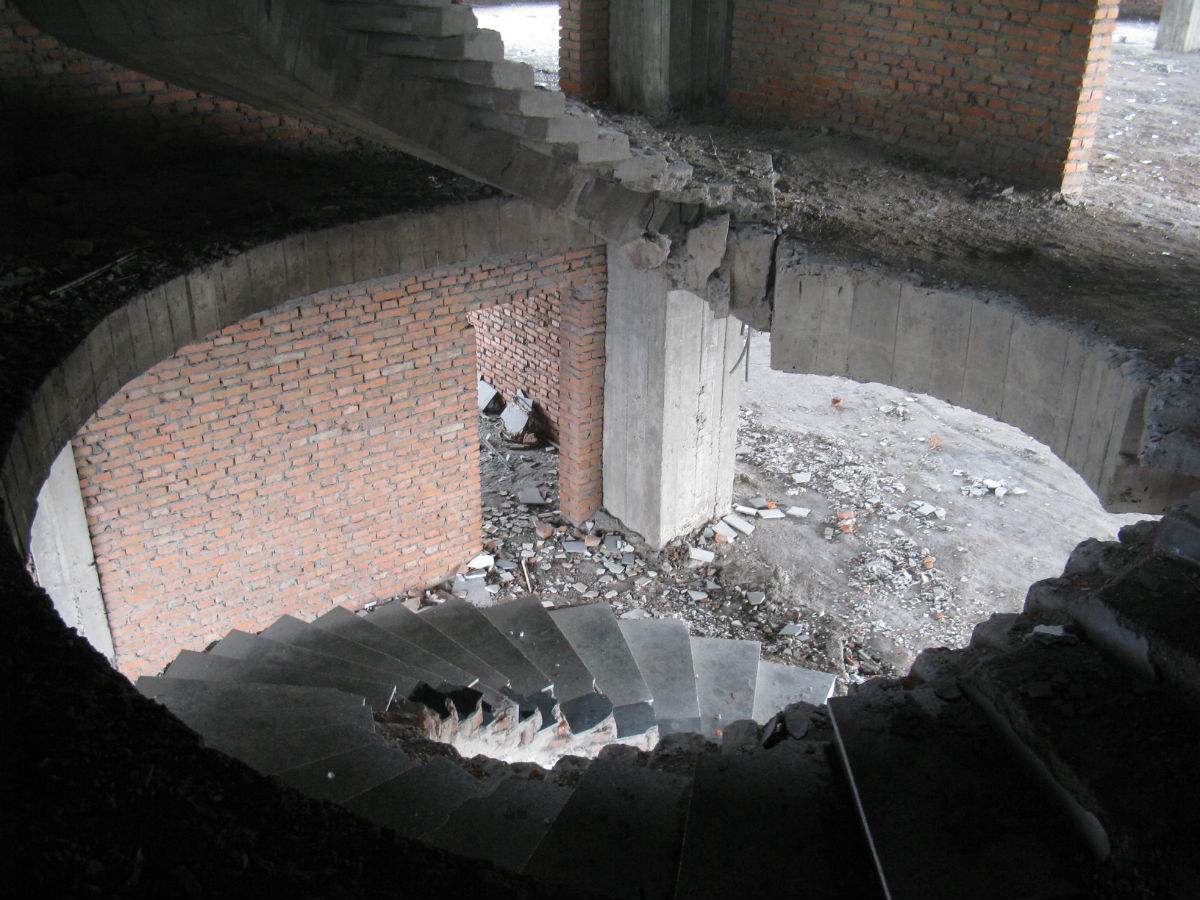 吉林公主岭鬼楼诡秘八楼实拍观音像镇得住 公主岭鬼楼为什么不拆