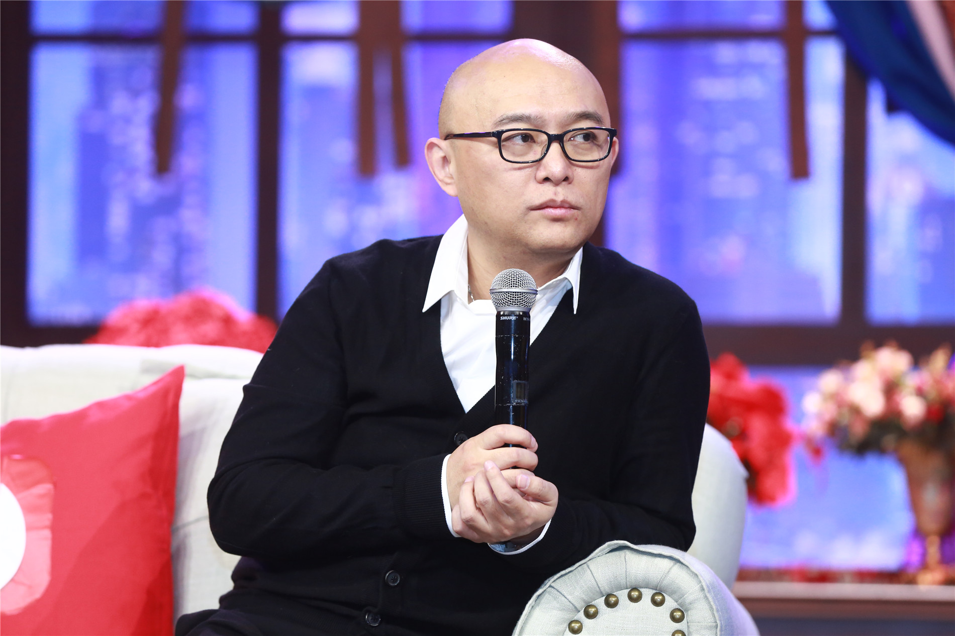 �Ϸ��м������Ӽ�����Ƭ �Ϸ������ڸ�ʲô����