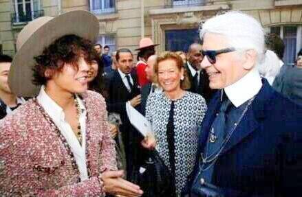 ���ζ��Ϸ�ү��Ȩ־��ʲô��ϵ �Ϸ�үΪ��ƫ��Ȩ־�����������