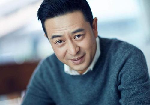 张嘉译前妻有几个岳红是张嘉译前妻吗 张嘉译张凯丽又是啥关系