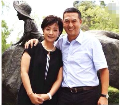 张嘉译前妻有几个岳红是张嘉译前妻吗 张嘉译张凯丽又是啥关系