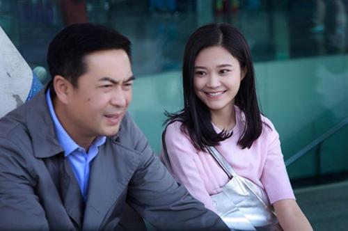 张嘉译前妻有几个岳红是张嘉译前妻吗 张嘉译张凯丽又是啥关系