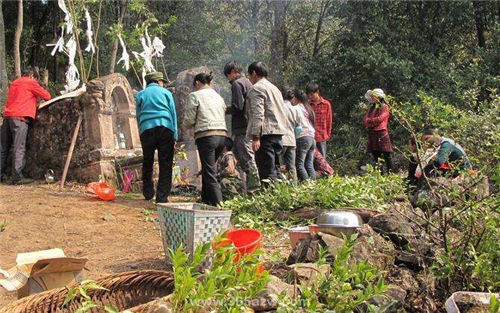 ��Ů�Ϸ��н������˭���� δ���޵Ĺ�Ů���Ϸز�ֻ�й�Ů˭�Ϸ�