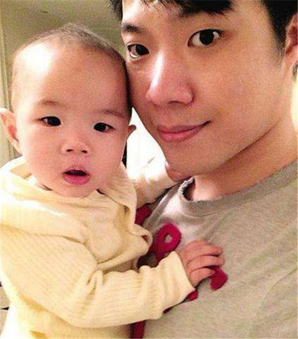 ������ְ���˭ �ѹ���������Ȧ��һֱ���µ�����