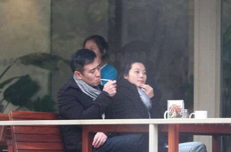 ��ͯ������־���һ������̫���˶Ա��� ���־���ͯ����ô����