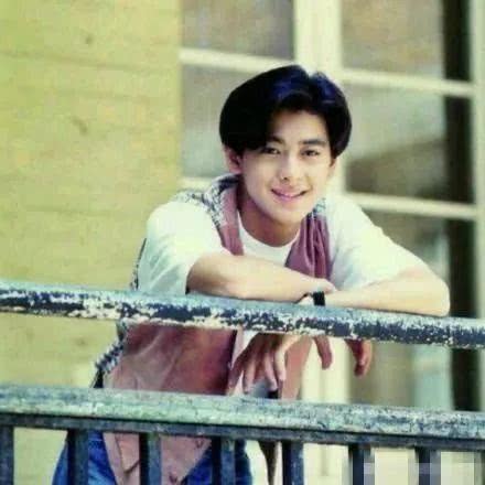 ��־ӱ�м����ֵܽ��� ��־ӱ��Ӥ����������˭Ϊ��ʧɢ���ڲ���