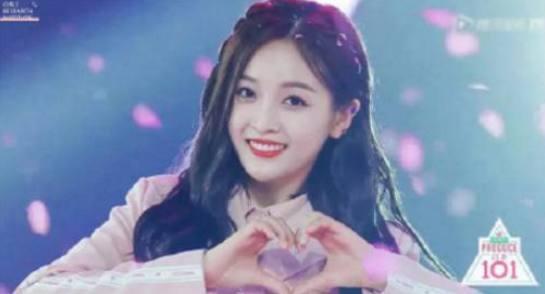 宇宙少女吴宣仪海南富婆啥意思家里有钱是富二代 黑历史出道前照