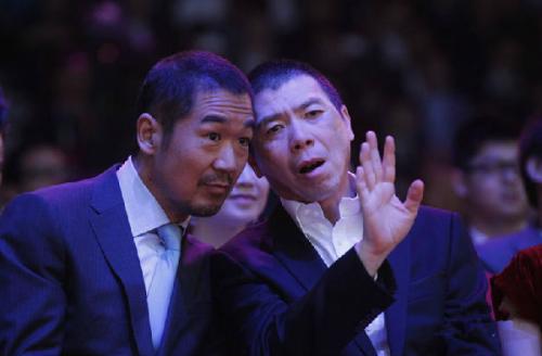 �ڵ�����Ȧ�ϴ��Ź�������Ϊɶ��ô�� ������ʵ����Ϊʲô��ôţ