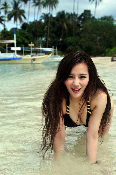 �Ҽ���С��Ǯ�㰵��������Ů�������V ���V�������ϱ����Ը���Ƭ