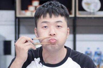 �ź��ΰְ���˭��ʲô�� �ź��θ��׶Ź������ϼ���ж����ʲ�