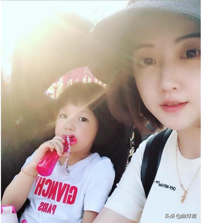 ��˼��ǰŮ����ٻ��״��˭�������Ϲ���Ƭ ��˼��Ϊʲô��Ҫ��ٻ