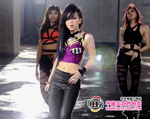 �����������⴩�Ը�¶����Ƭ ������¶����¶��Ƥ���ջ���Ƭ