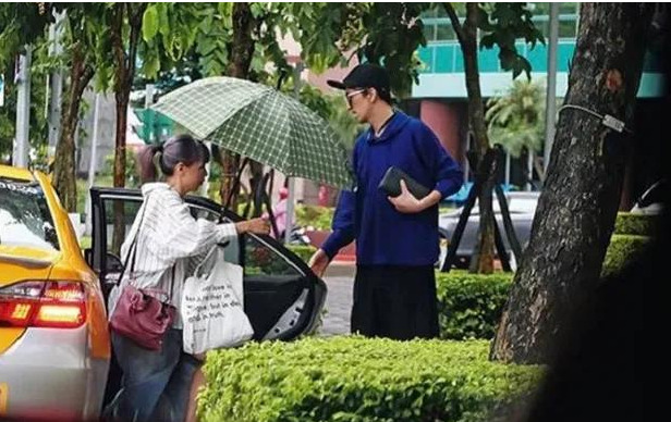 ��־�Ÿ���ʷ�����ֺ��Ÿ������ϼ��� ��־�����Ž���ն���ͼƬ