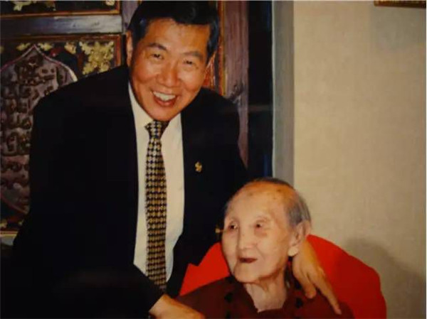 李昌钰家13个博士介绍 原来他的母亲是个不简单的人物