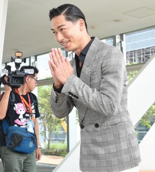 ������ƽ�������������Ǹ����� ���������ƽ�������ݻ�Ȼ����