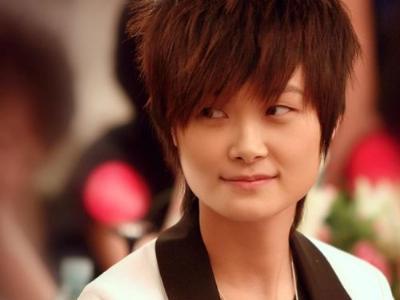 ����к������Ϲ���ʲô������Ƭ �����������Ϲ�ý���ϰ�